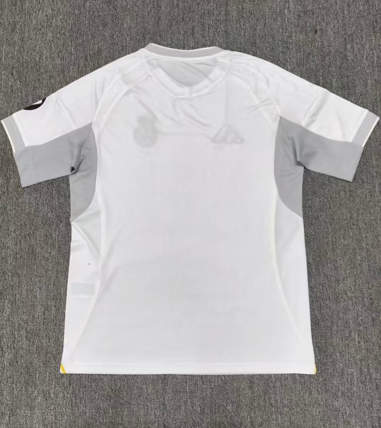 MAILLOTS DE FOOT